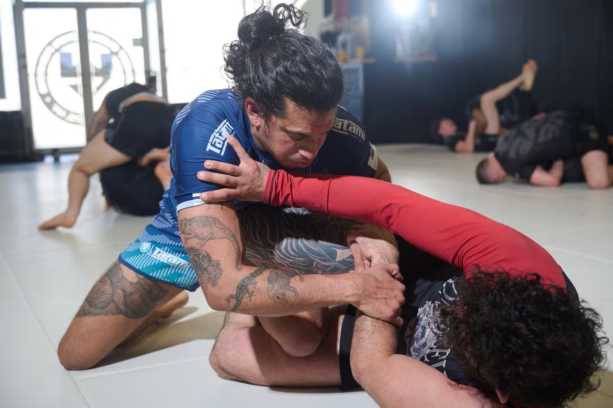 Джу джицу - спортът, който има на какво да ни научи