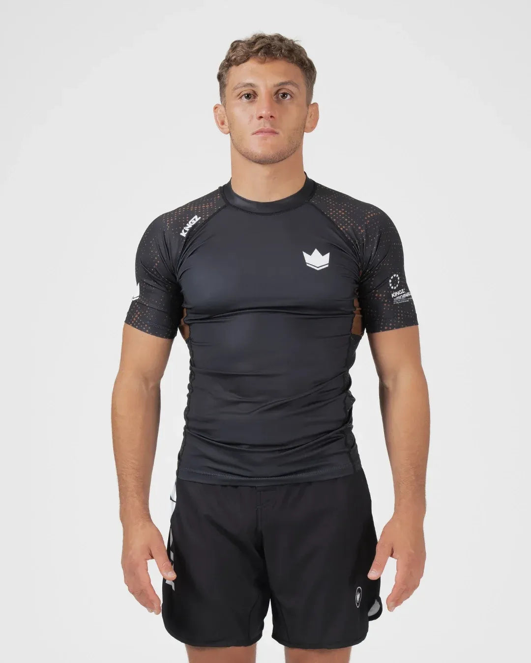 imgi_210_KZR38-Ranked-Performance-V3-SS-Kingz-Rashguard-Brown-1.webp